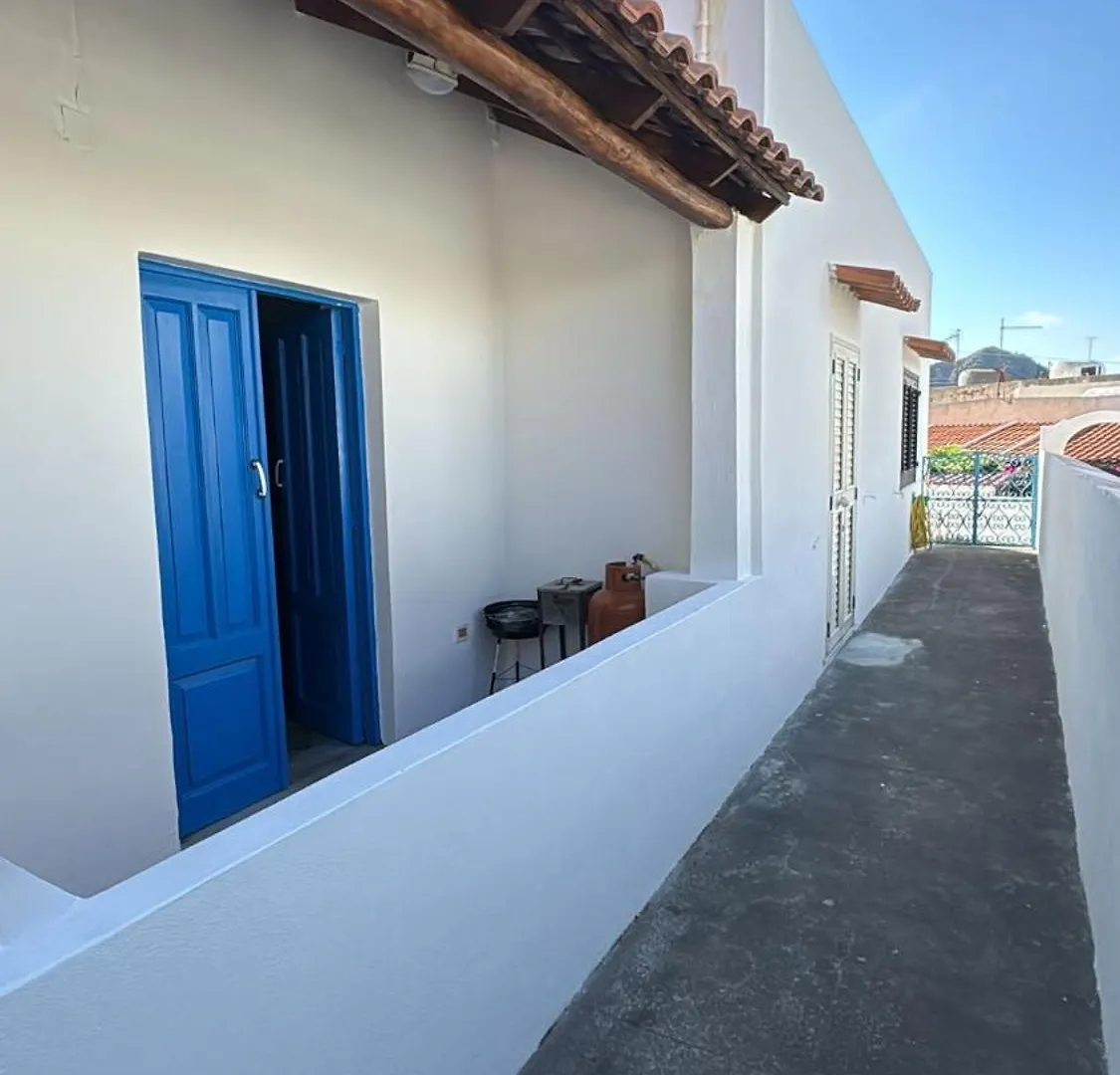 Villa Giulia Vulcano  Holiday home Vulcano (Isola)