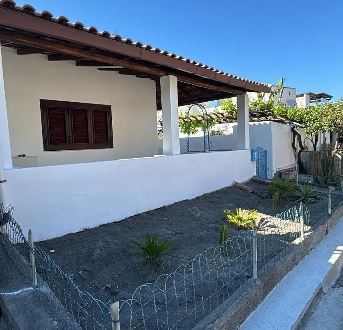 Holiday home Villa Giulia Vulcano  Italy