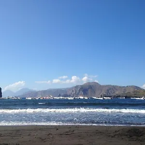 Tala Vicino Le Sabbie Nere Vulcano (Isola)